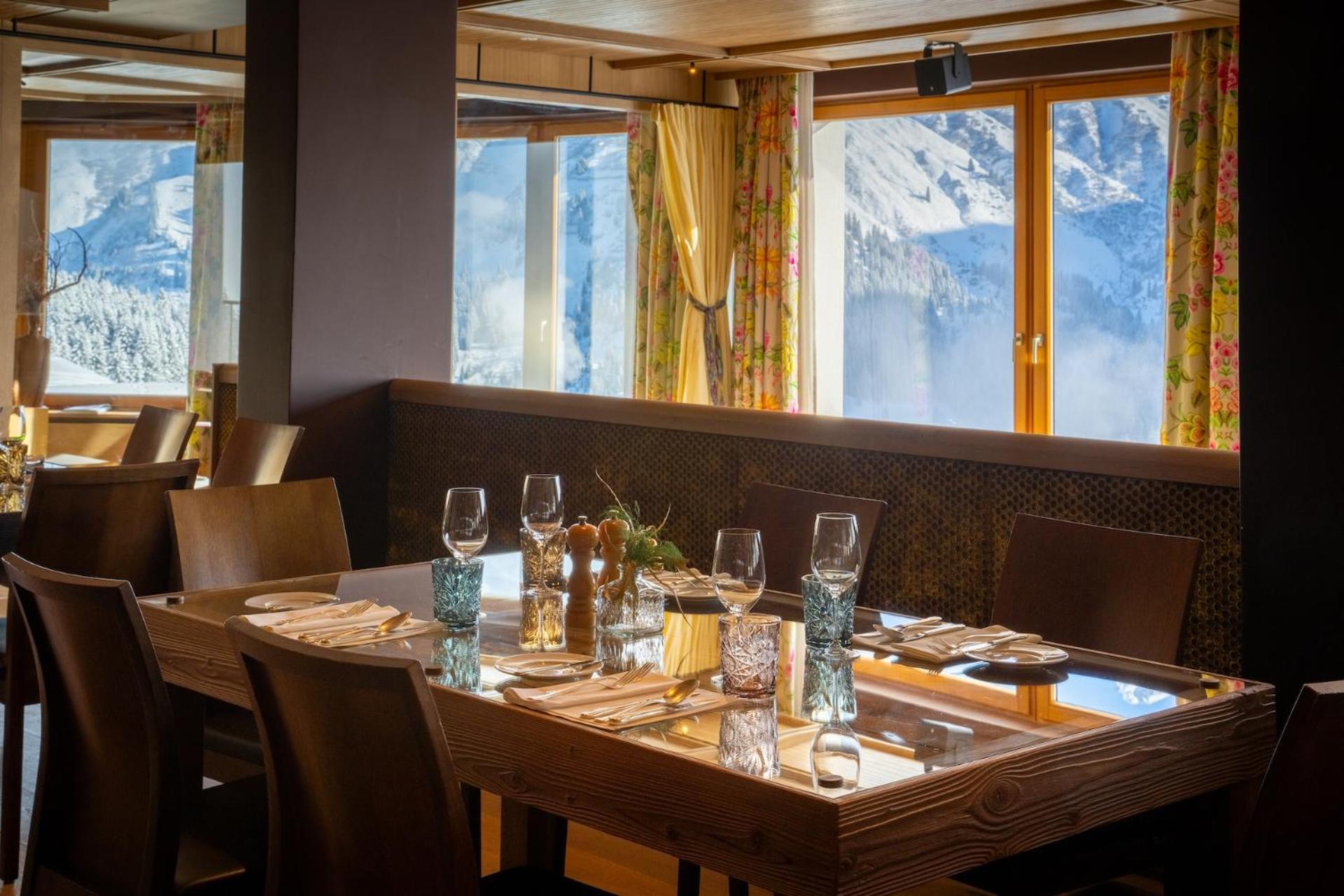 Hotel Goldener Berg Lech am Arlberg Exterior foto